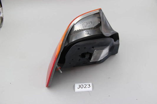 Original BMW E46 Coupe Heckleuchte Seitenwand links 63218364725