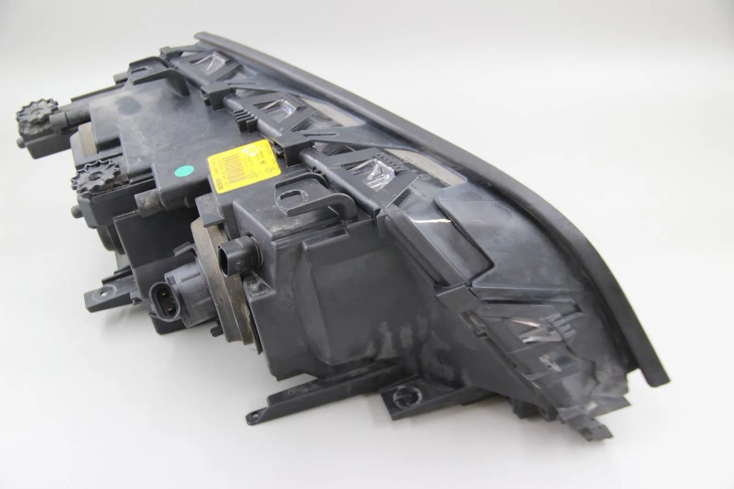 Original BMW E46 Limo/Touring  Scheinwerfer links Blende schwarz Bosch 631269027