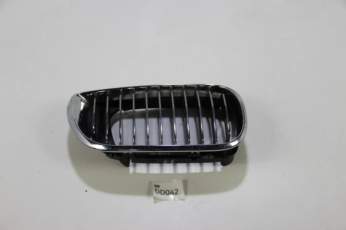 Original BMW E46 2001-2005 Niere Kühlergrill Ziergitter Chrom Rechts 51137030548