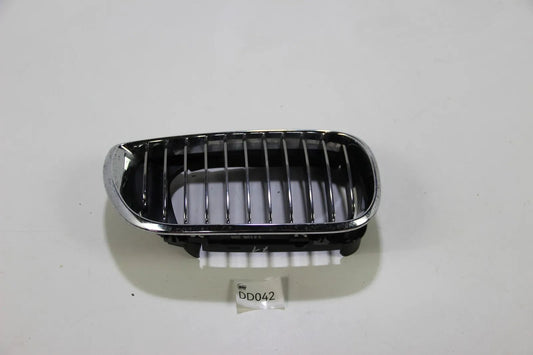 Original BMW E46 2001-2005 Niere Kühlergrill Ziergitter Chrom Rechts 51137030548