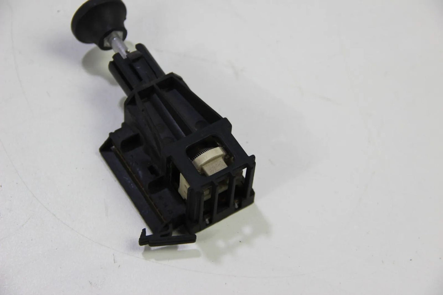 Original BMW E30 3er 316i-325i M3 Blende Schalter schwarz 62111370655