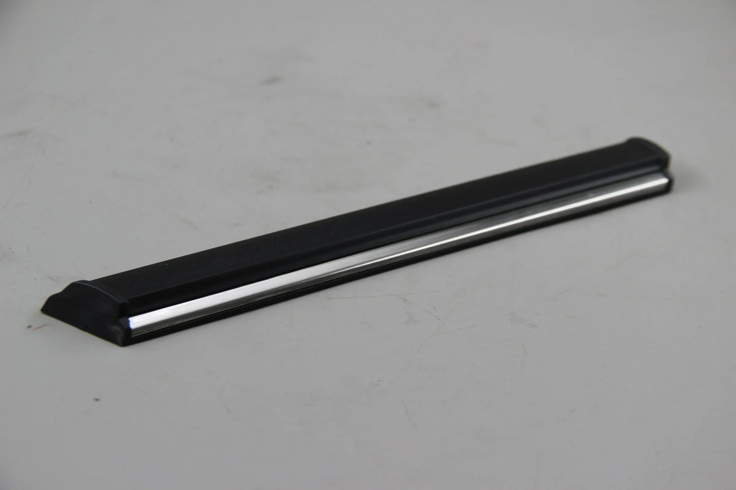 Original BMW E10 1502 2000 2002 Stossleiste Seitenwand vorn links 51131814685