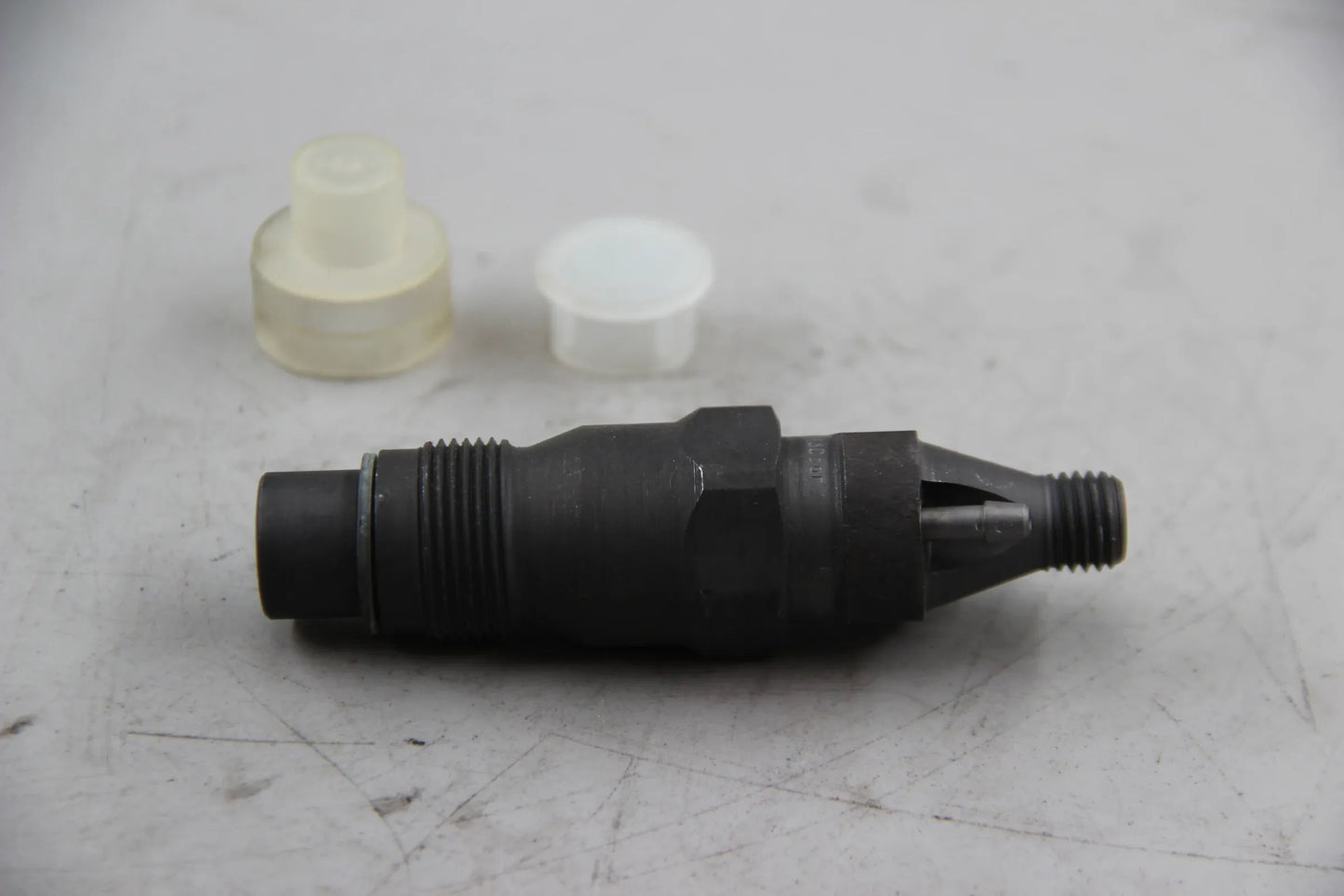 Original BMW E30 324d E28 524d Einspritzdüse BOSCH KCA30S50 130BAR 13532241856