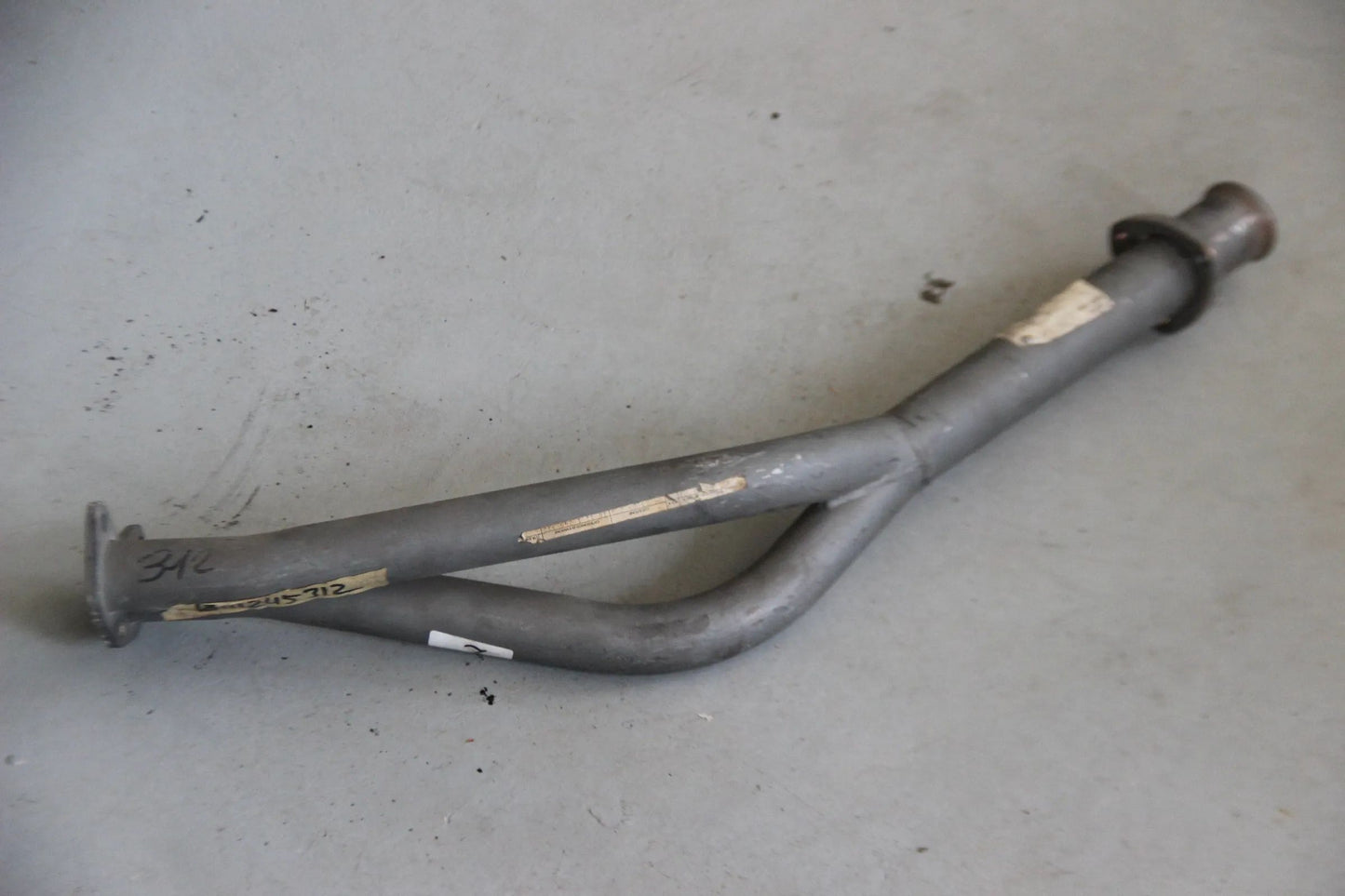 Original BMW 5er E12 518 M10 520 M10 520i M10 Limousine Abgasrohr 18111245312