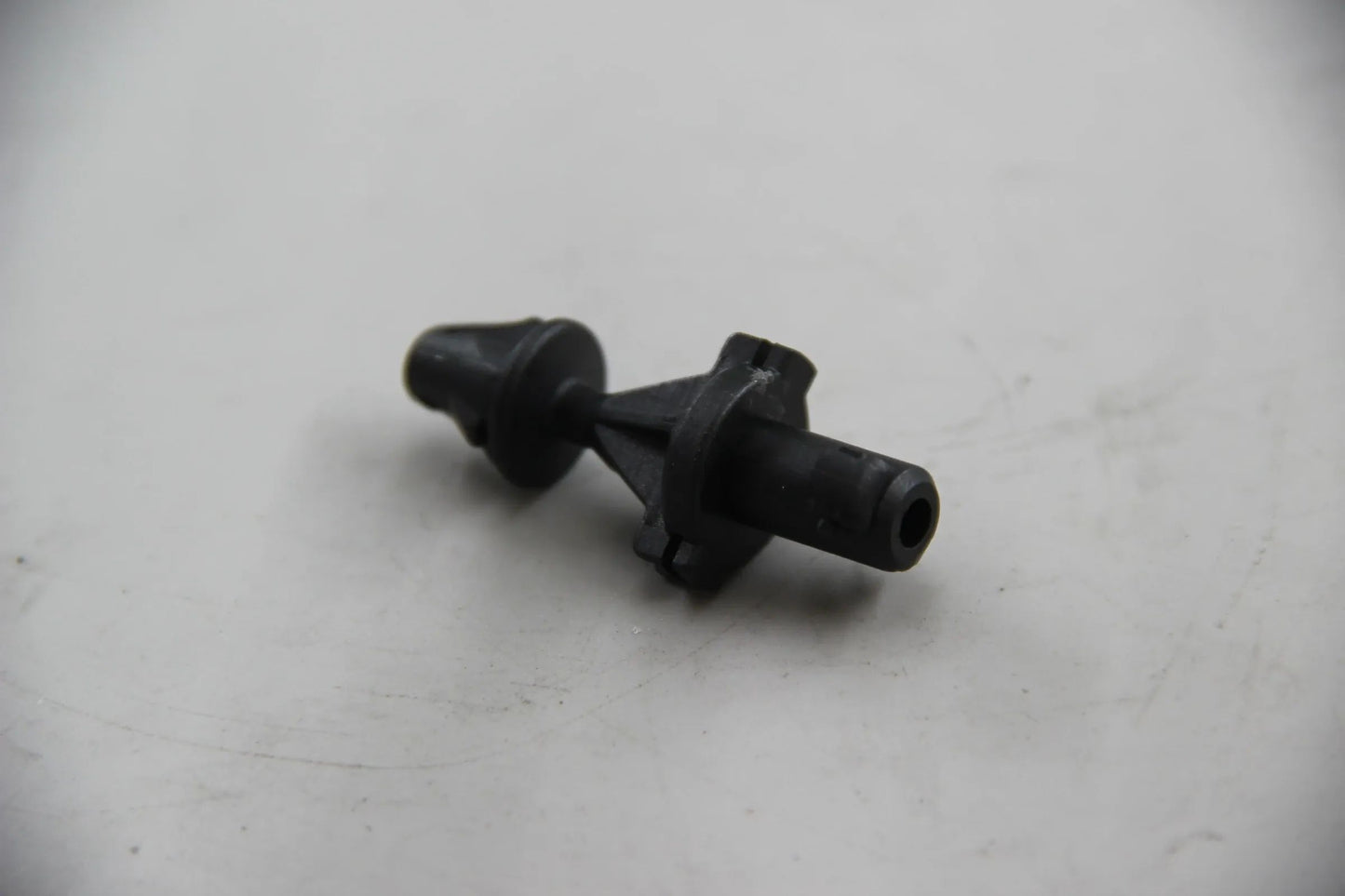 Original BMW E30 316i-325i M3 E34 518i-540i M5 E32 Zwischenstück 63121394252