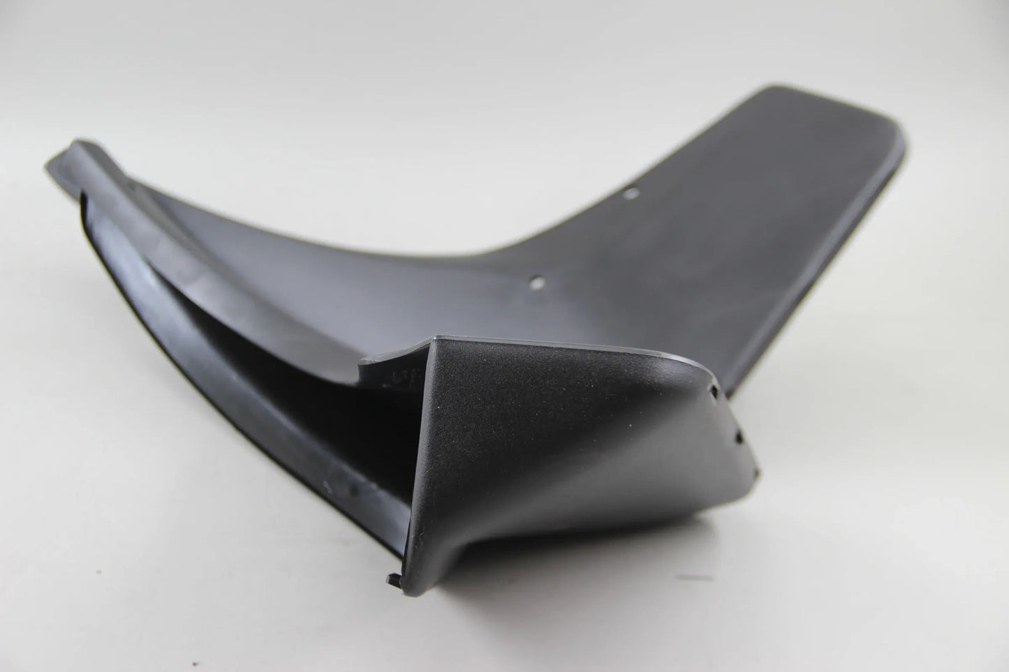 Orig. BMW E46 316i-330i Limousine Satz Schmutzfänger hinten NOS NLA 82169408656