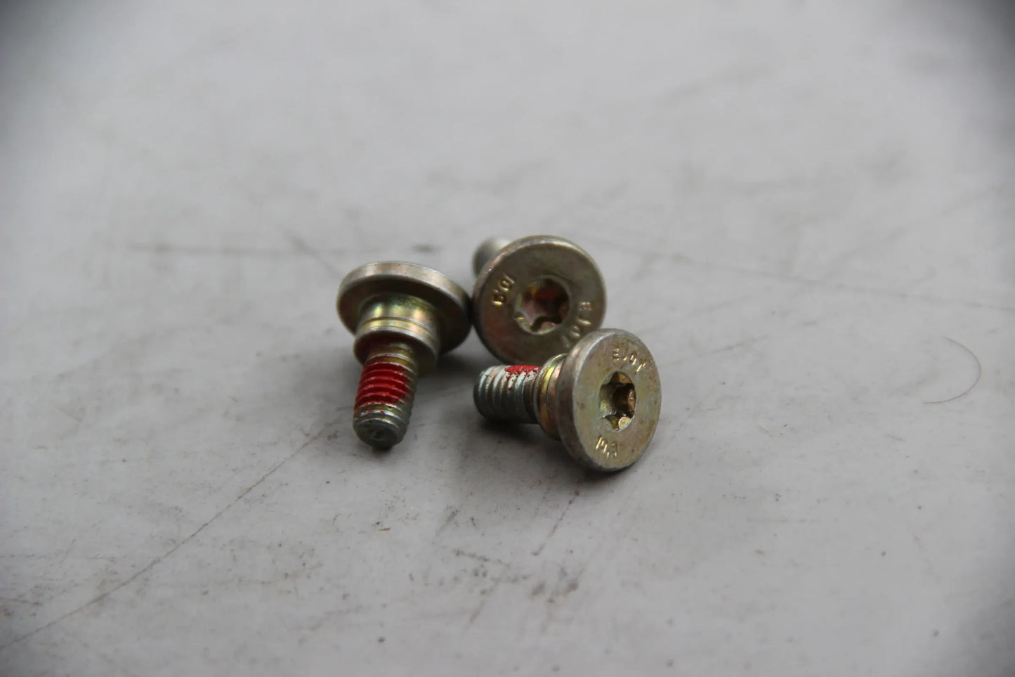 Original BMW E46 316i-330i E39 520i-540i M5 E38 3x Zylinderschraube 72128241671