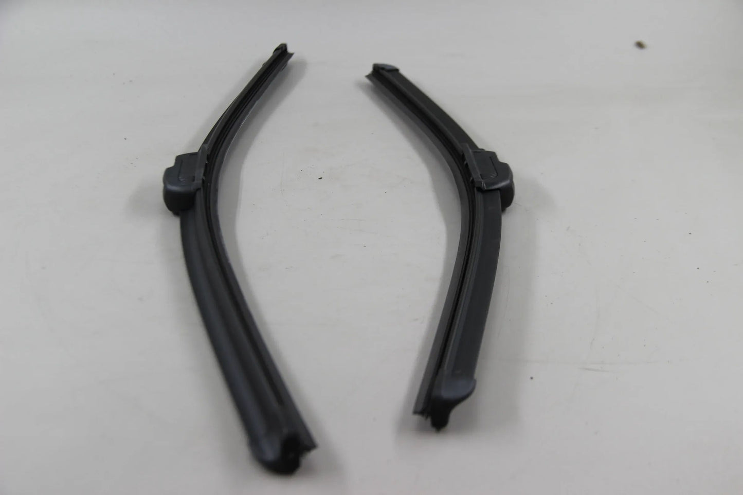 Original BMW E46 316i-330i M3 Satz Wischblätter "evo Flachblatt 61610037009