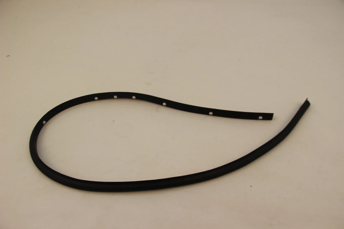 Original BMW E36 316i-328i M3 Abdichtung Frontklappe vorne 51238207821