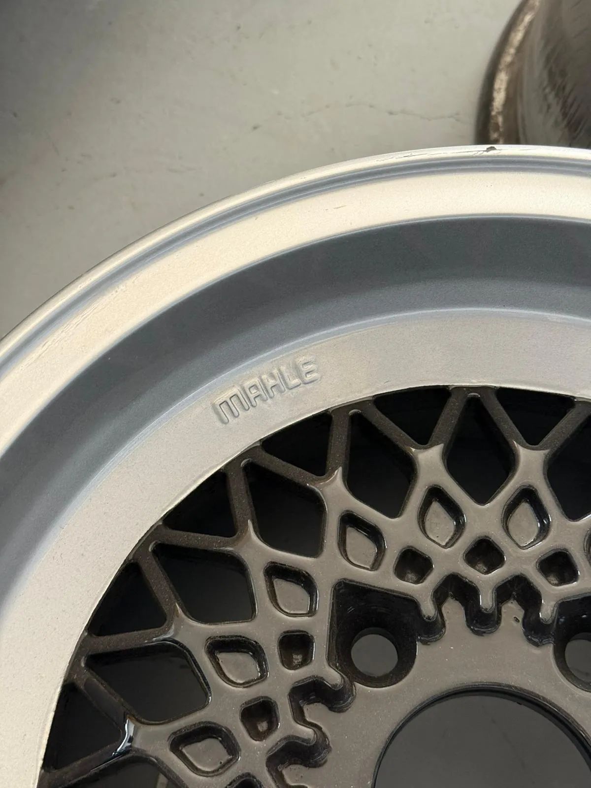 BMW BBS Mahle Alufelgen BMW E9 CSL E12 M535i E3 E24 7Jx14 ET11 2900868 KBA 40160