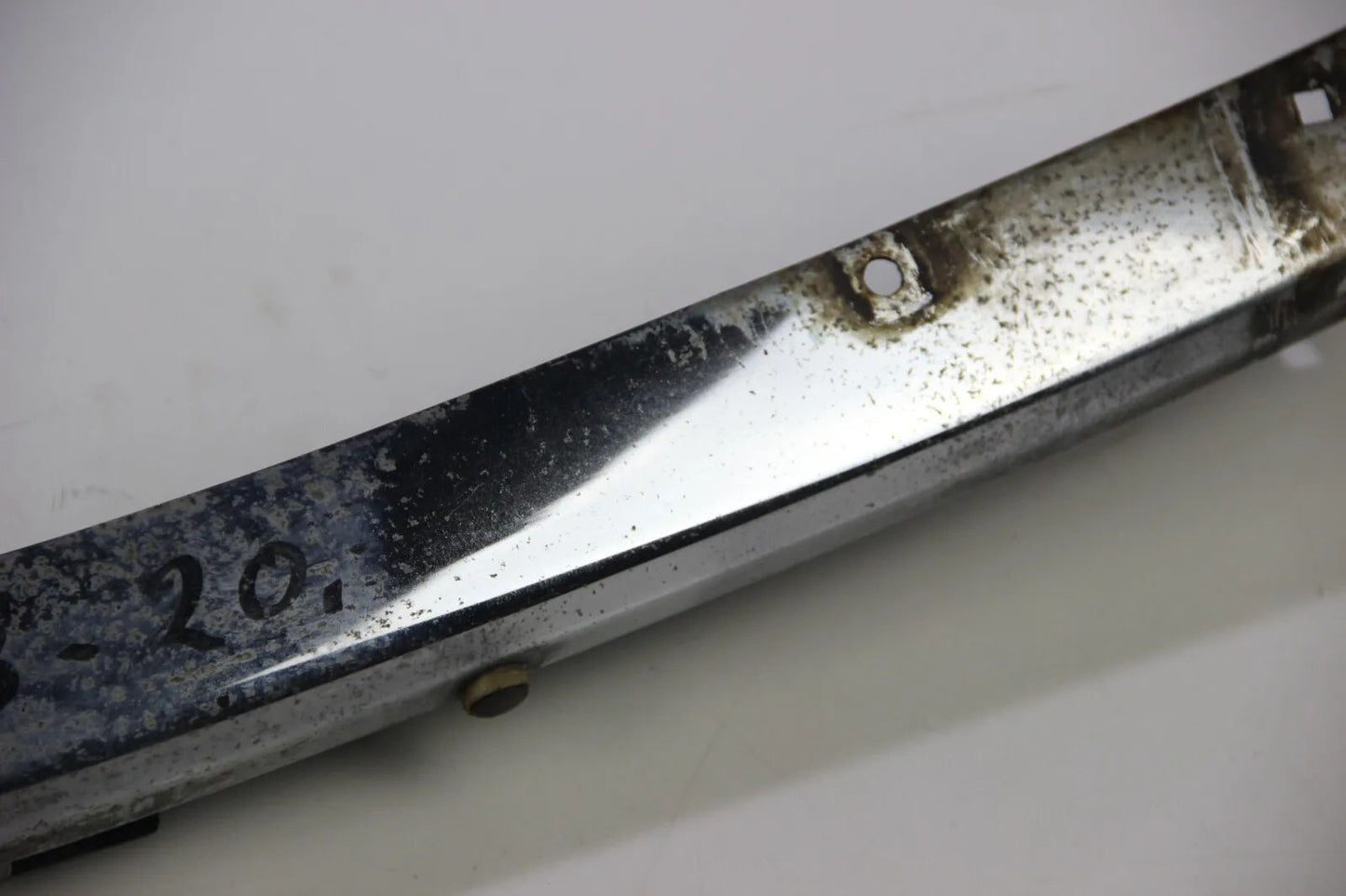 Original BMW E10 1502 1602 1802 2002 Stoßstange mittelstück vorne Front Bumper