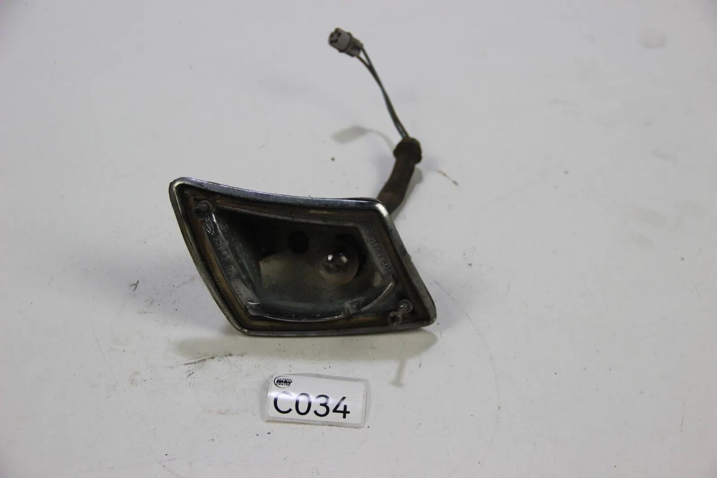 Original BMW E3 2500-2800 s si 3.0 bav Blinker Gehäuse vorne Rechts Hella