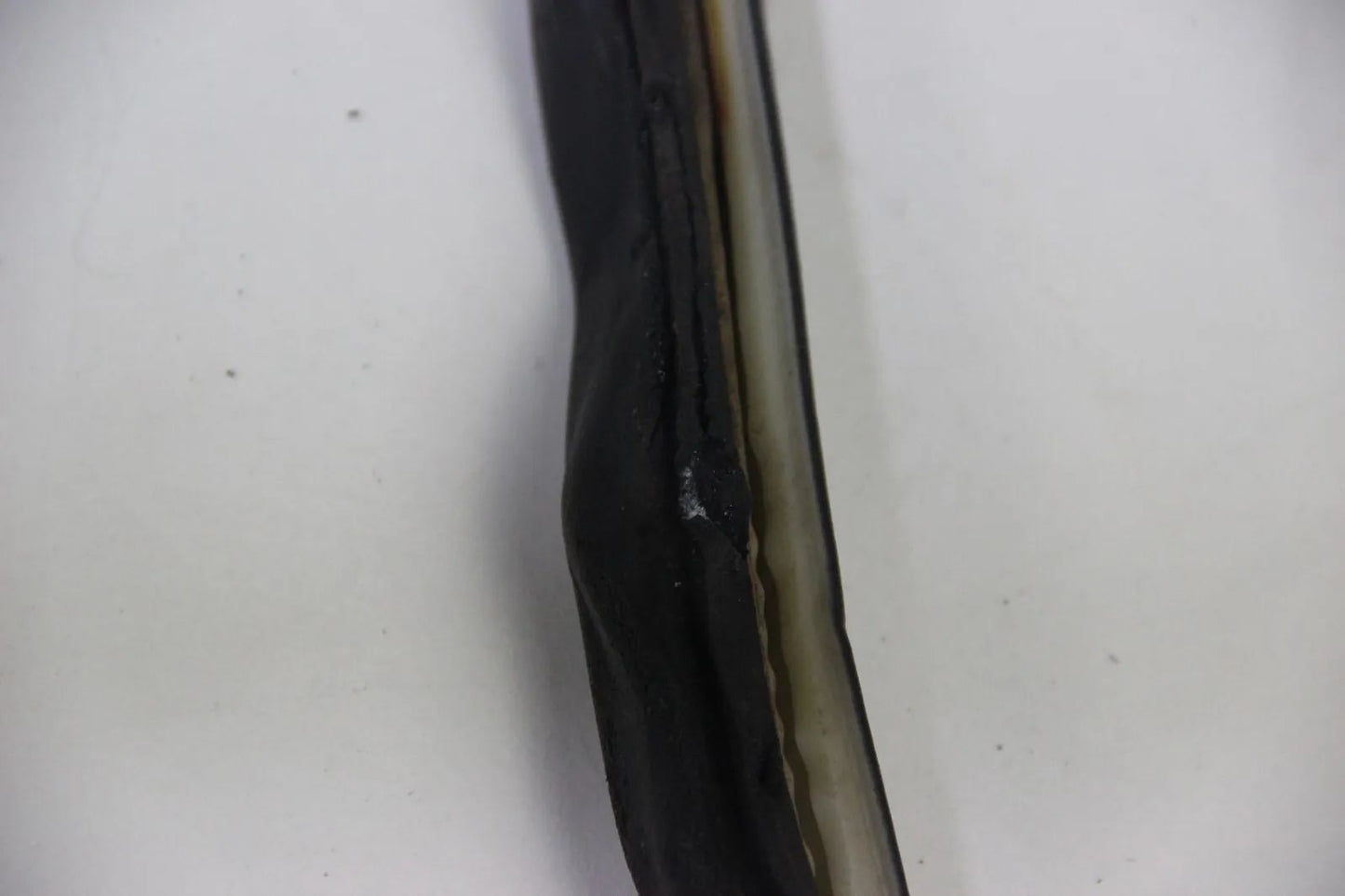 Original BMW E30 2-Türer 316i-325i M3 Türdichtung Links Kantenschutz OEM
