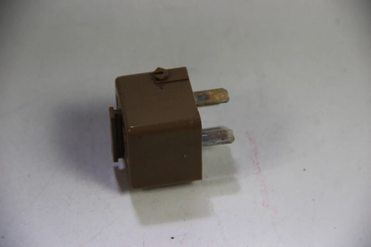 Original BMW Relais Relay mit Verrastung Schliesser Kontakt 61311388745