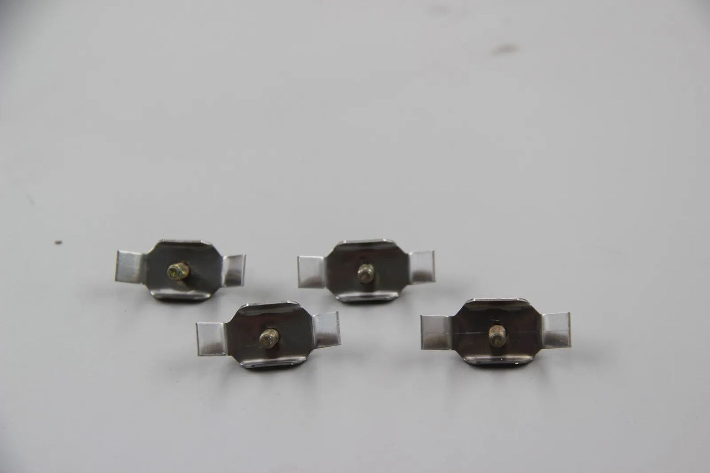 Original BMW E34 E39 E31 5er 8er Schelle 3x 34321162455