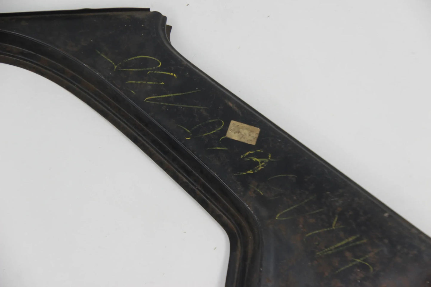 Original BMW Neue Klasse 1500-2000 tii C-Säule außen links NOS 41215630130