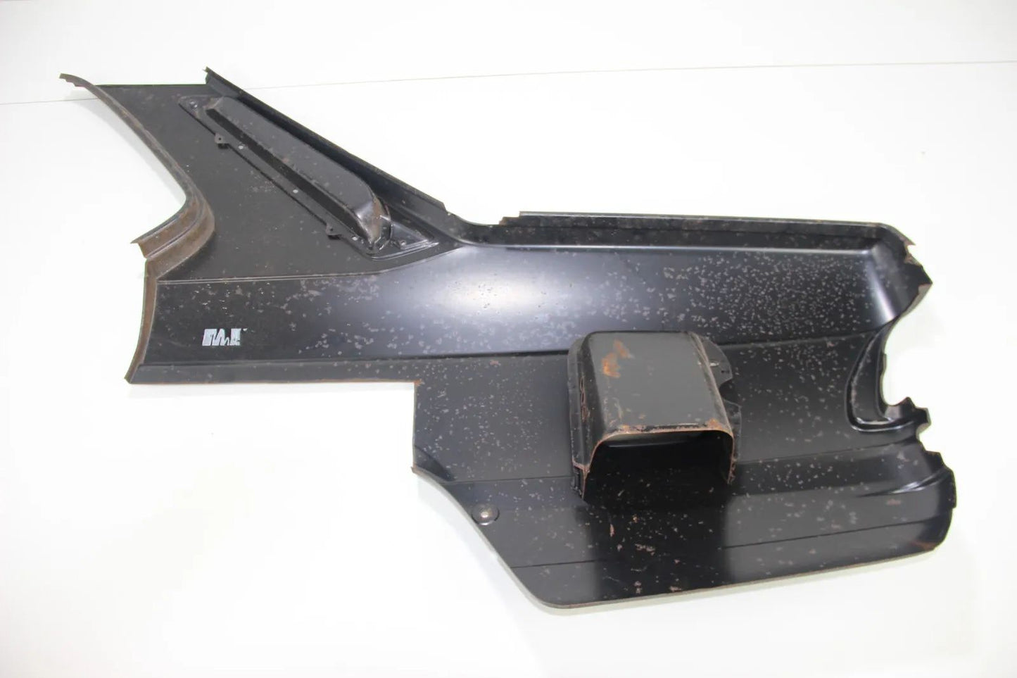 Original BMW E28 5er Seitenwand hinten rechts Quarter Panel 41351882710