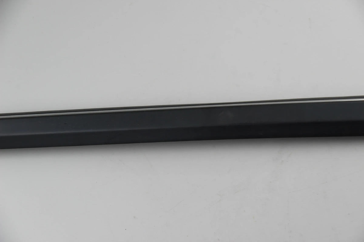 Original BMW E30 316i-325i Stossleiste Tür hinten links chrom NOS 51131904771