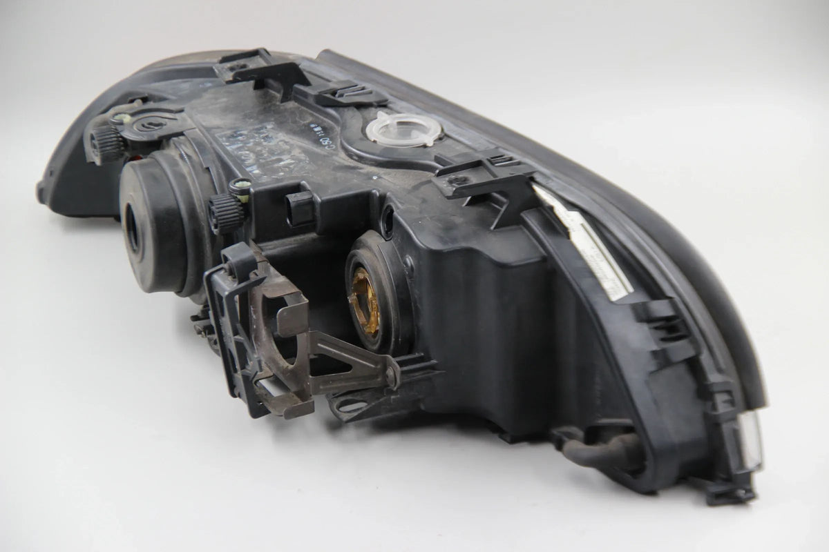 Original BMW E39 Frontscheinwerfer links Hella 15213900