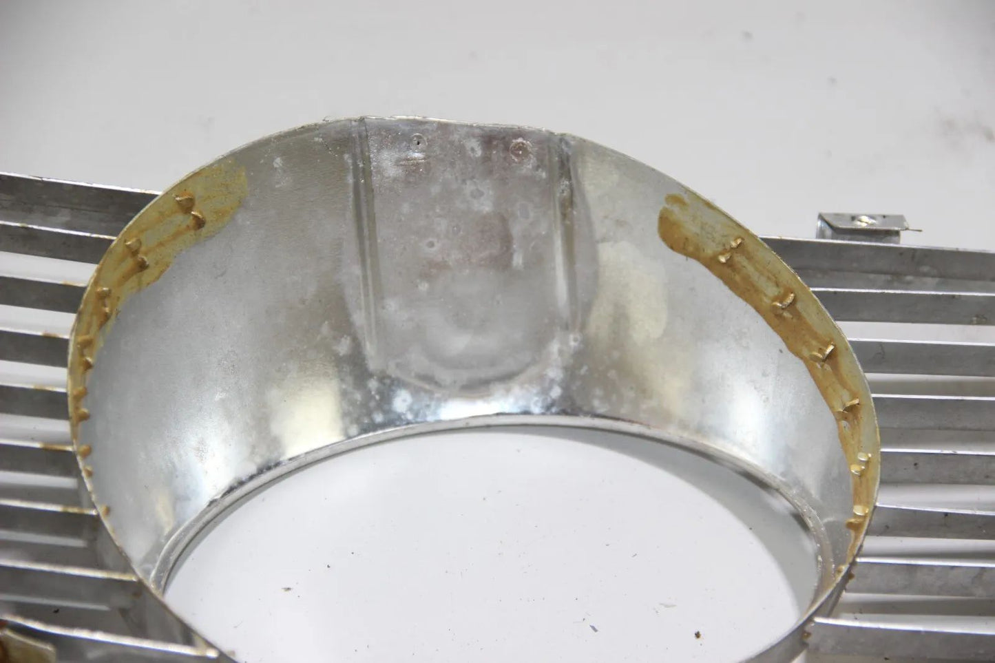 Original BMW Neue Klasse Zierleiste Scheinwerfer Rahmen Kühlergrill rechts