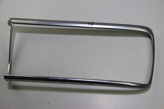 BMW E12 Heckleuchte Rücklicht Heckleuchte rechts chrom Rahmen taillight frame