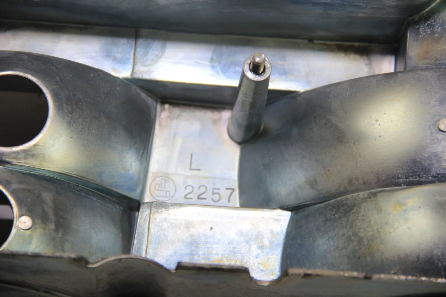 BMW E3 Reflektor Lampenträger Heckleuchte Rücklicht Gehäuse paar 63211355108 /07