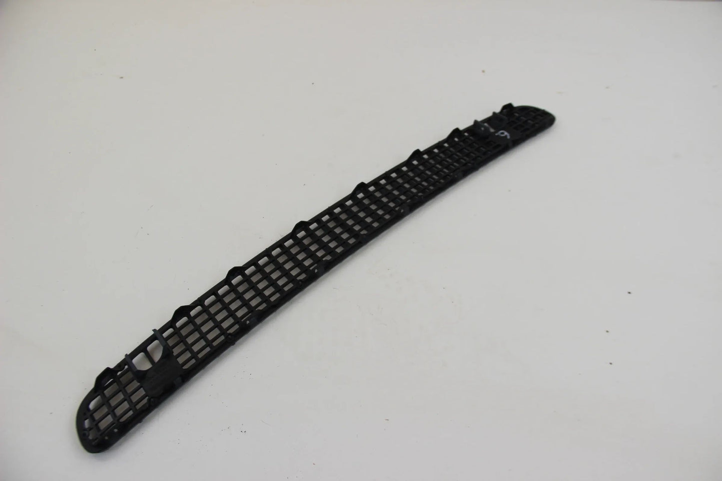 OEM BMW E46 316i-330xi Zierblende Äussere Blende Ziergitter grundiert 5113823023