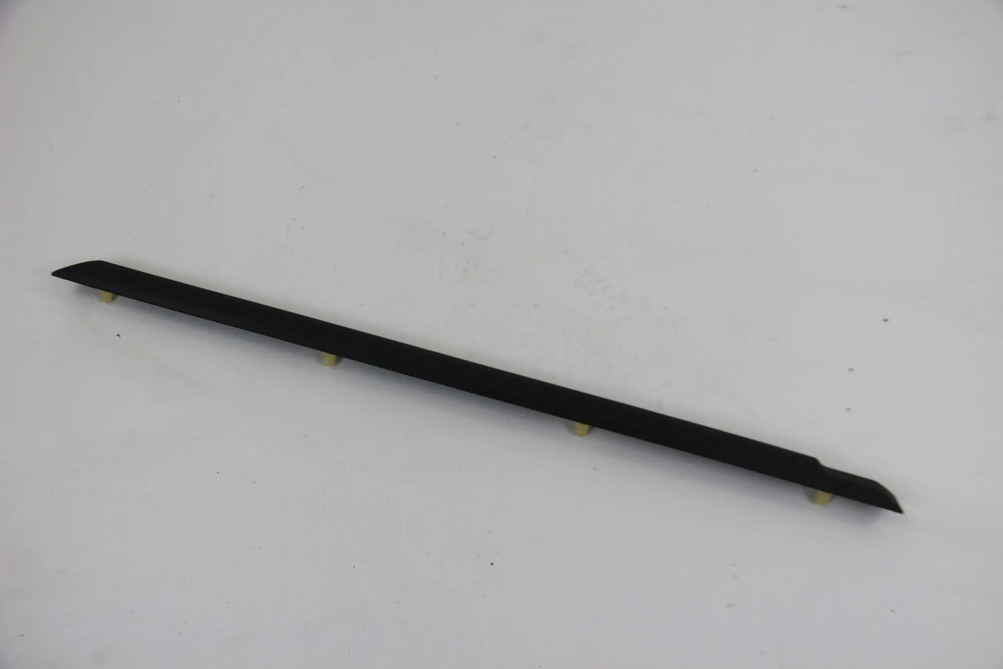 Original BMW E36 316i-328i Stossleiste Tür hinten links Blende 51131960733