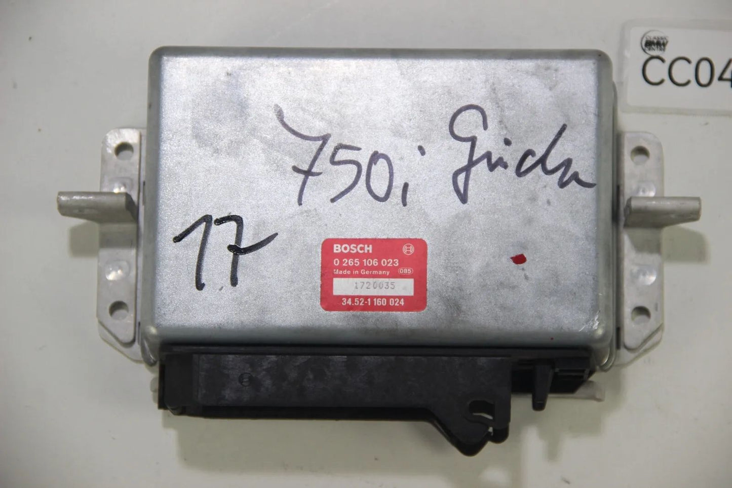 Original BMW E32 E31 E34 Motorsteuergerät ECU 0265106023 Motor Steuerung DME