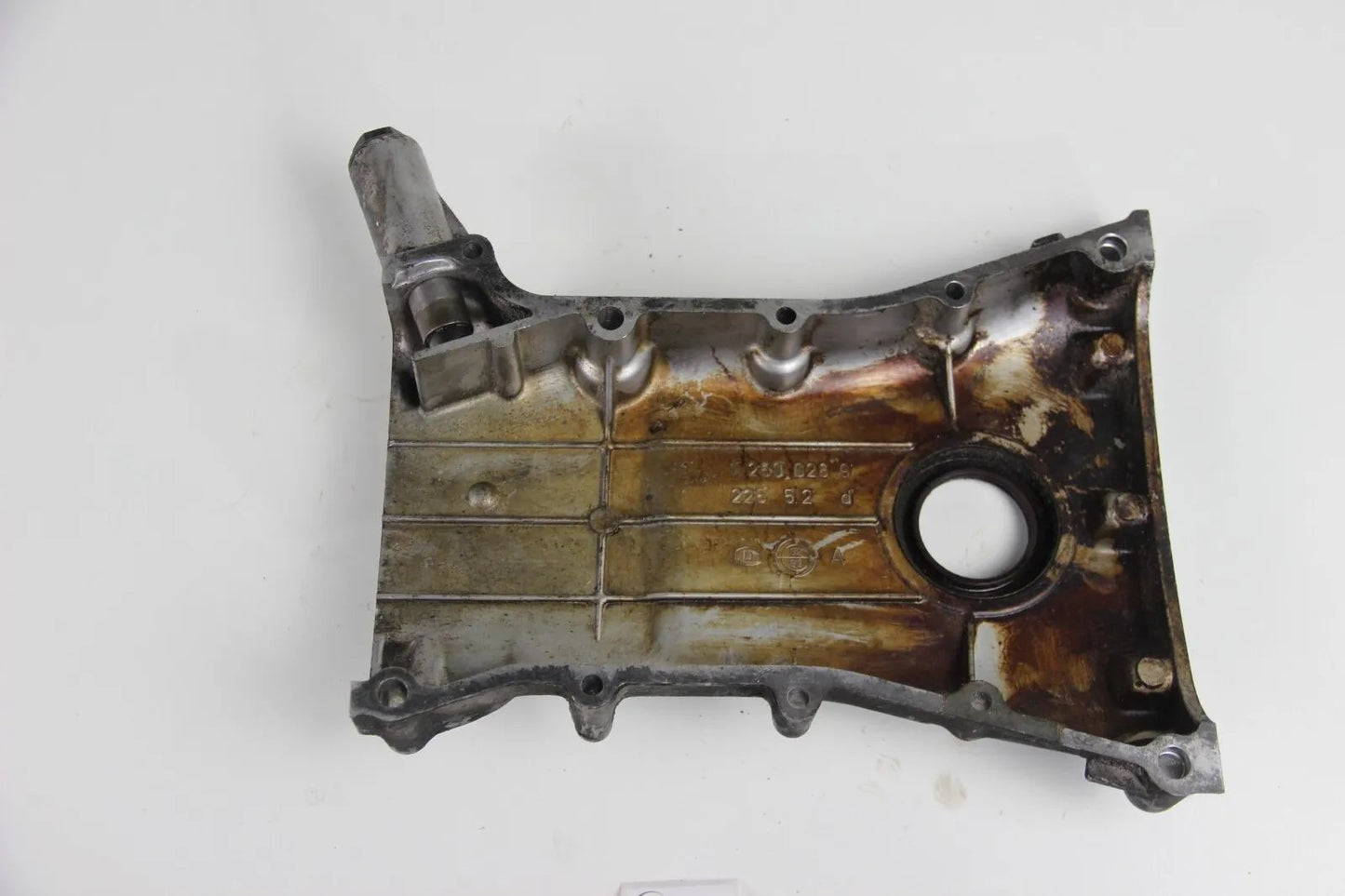 Original BMW E12 E23 E24 E28 E3 E9 usw. Kettenkasten Motorabdeckung 1250028