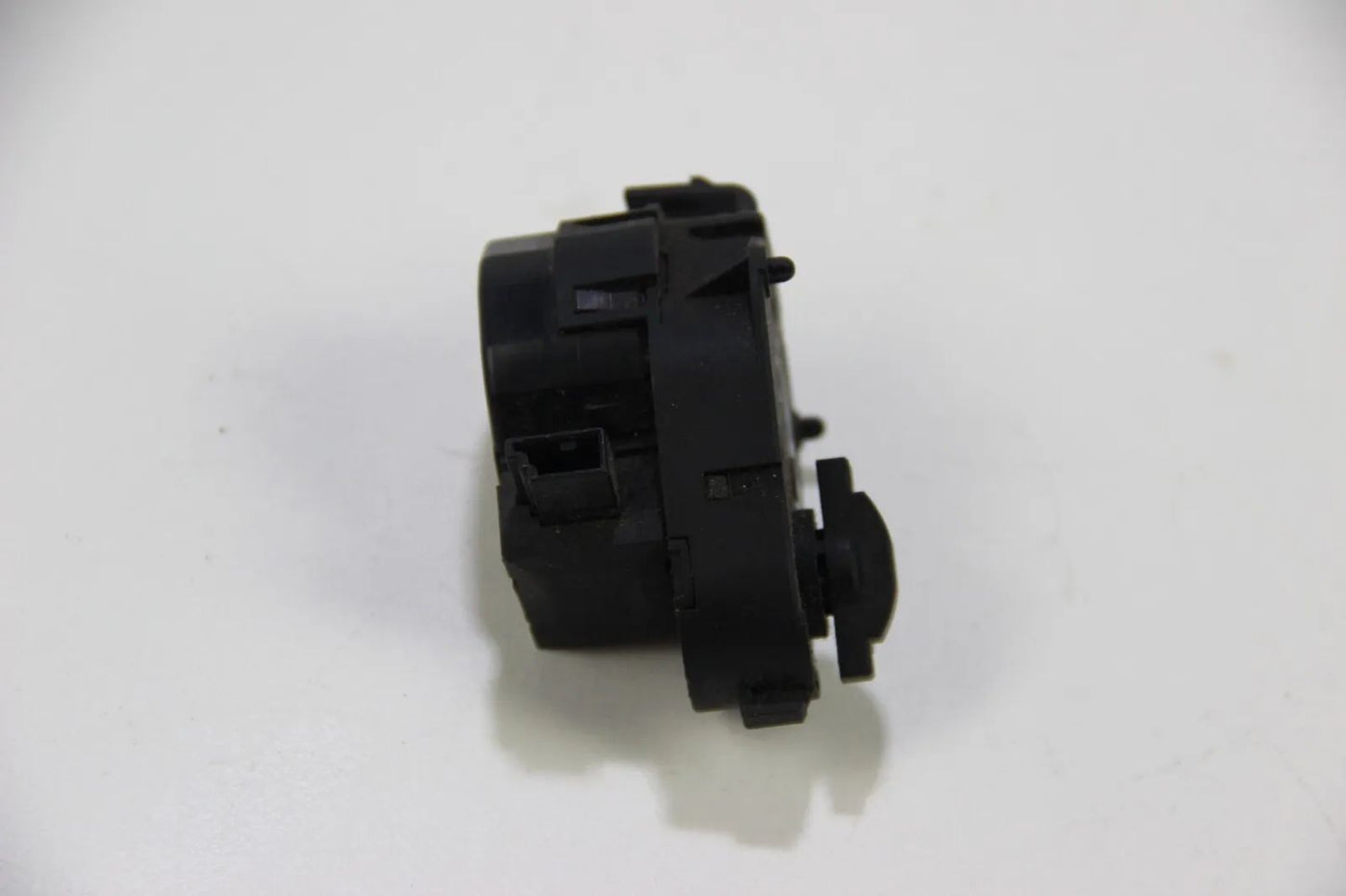 Original BMW E39 E53 X5 Heizung Gebläse Klappe Lüftung Stellantrieb 69002694
