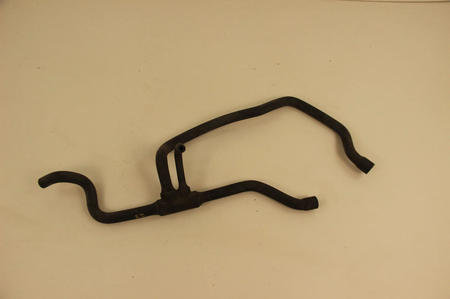 Original BMW E34 520i 525i 525ix Schlauch Rücklauf Kühlsystem  11531738054