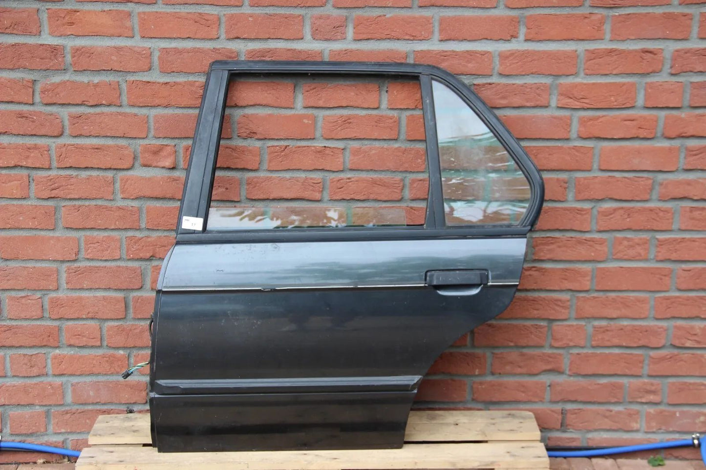 BMW E30 Limo/Touring Hintertür links 4-Türer mit Fensterheber Diamantschwarz 3er