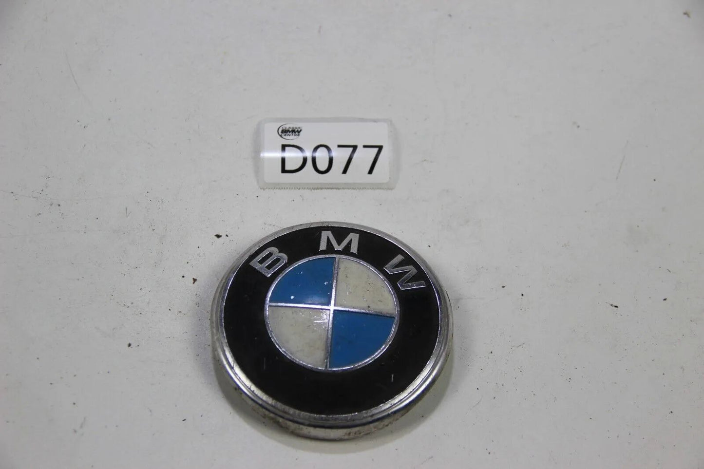 Original BMW E3 E9 Coupe E12 Plakette Emblem BMW Badge OEM 5-Series 1813833