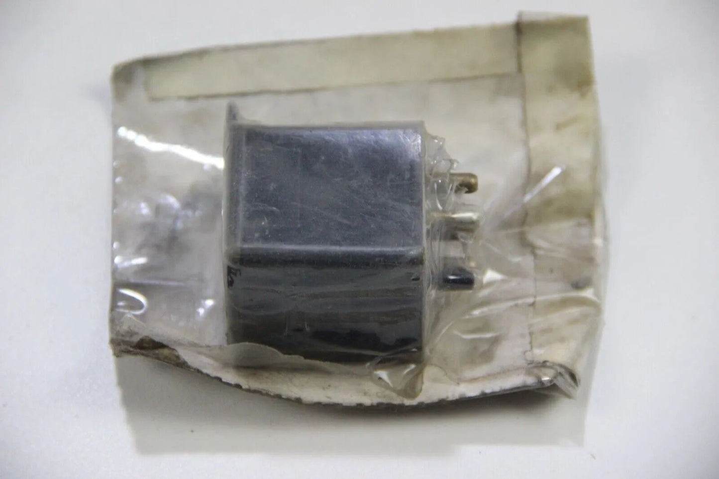 BMW Original E30 316i-325i M3 Relais elektr. Motor ABS Hydroaggregat 34511179403