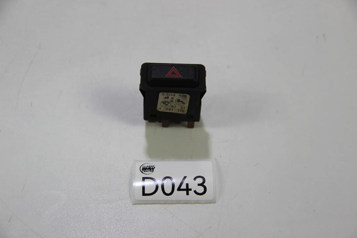 Original BMW E30 E24 E28 E23 Warnblinkleuchte Schalter / Gefahrenhinweis 1381176
