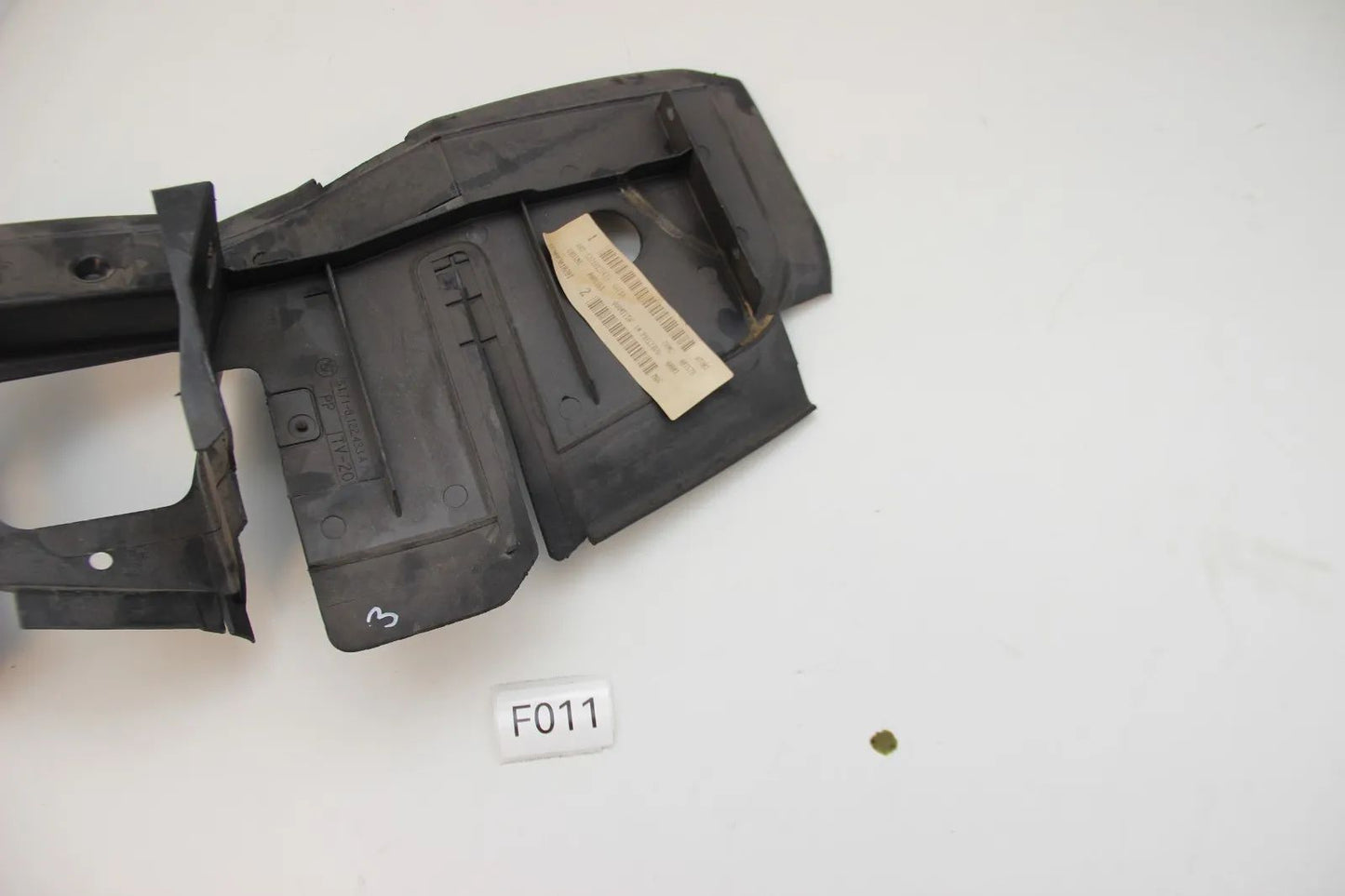 BMW E36 316i-325i/s 325td 325tds Luftführung Luftdurchlass links 51718122433 Neu