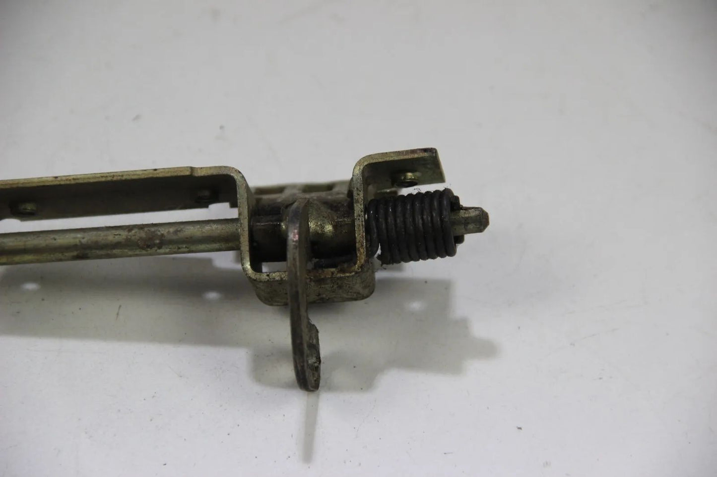 BMW E12 E21 E24 E3 E9  Sitzraste Sitzverstellung außen links 52101803731