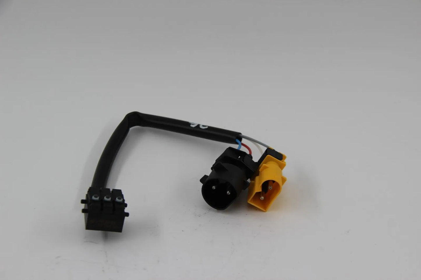 Original BMW E34 M5 /3.6/3.8 E32 750iLS Mikroschalter links NOS 61311390885