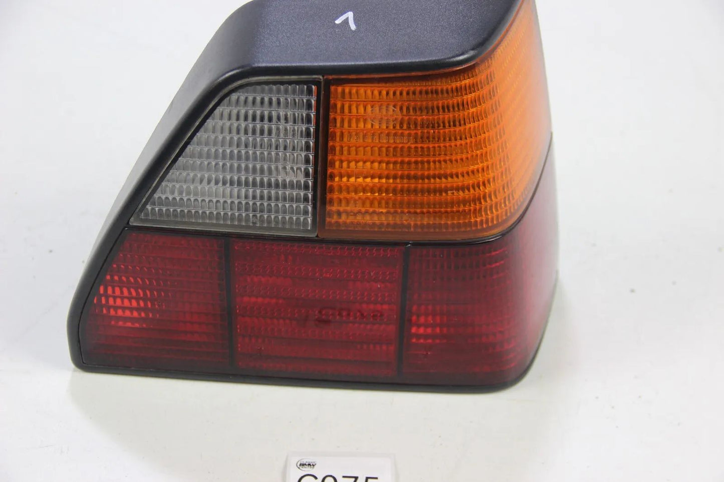 VW Golf 2 19E Heckleuchte Rechts Hella Taillight Rückleuchte 191 945 112