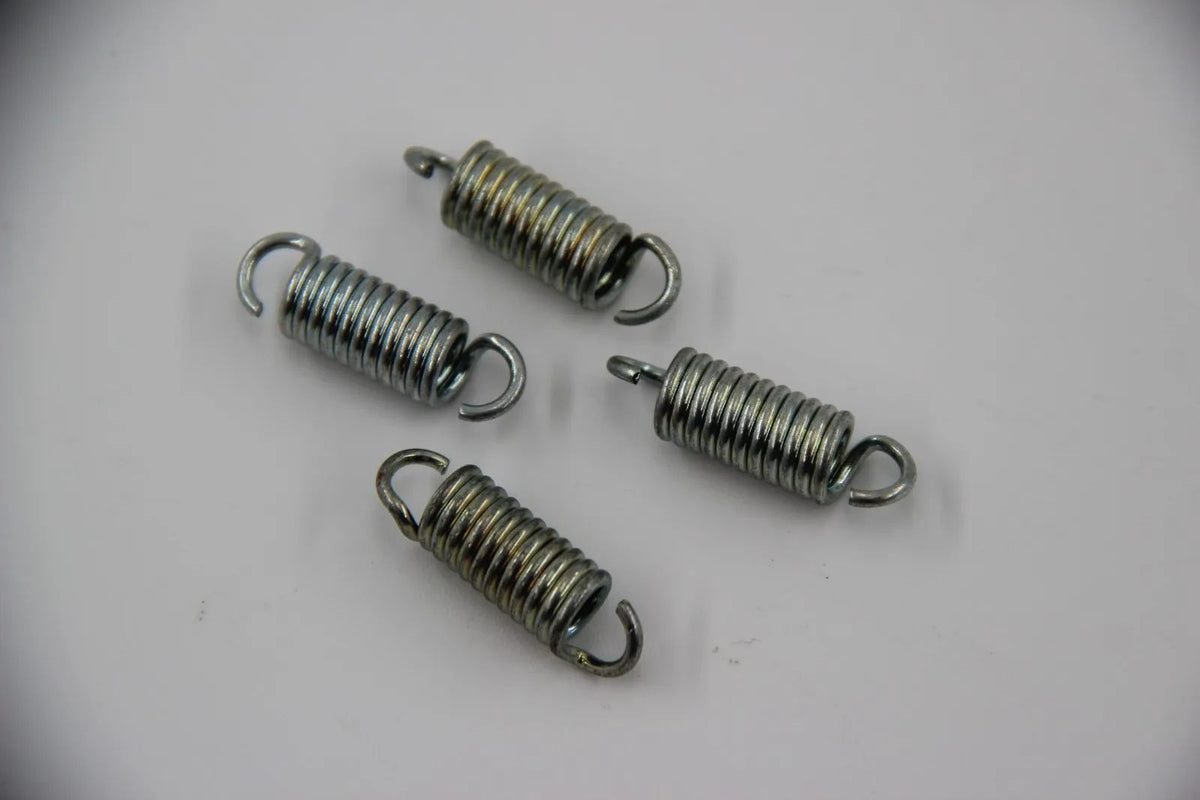 Original BMW E3 E9 E21 E30 E12 E28 E24 Zugfedern 4 Stück NOS 63121359719