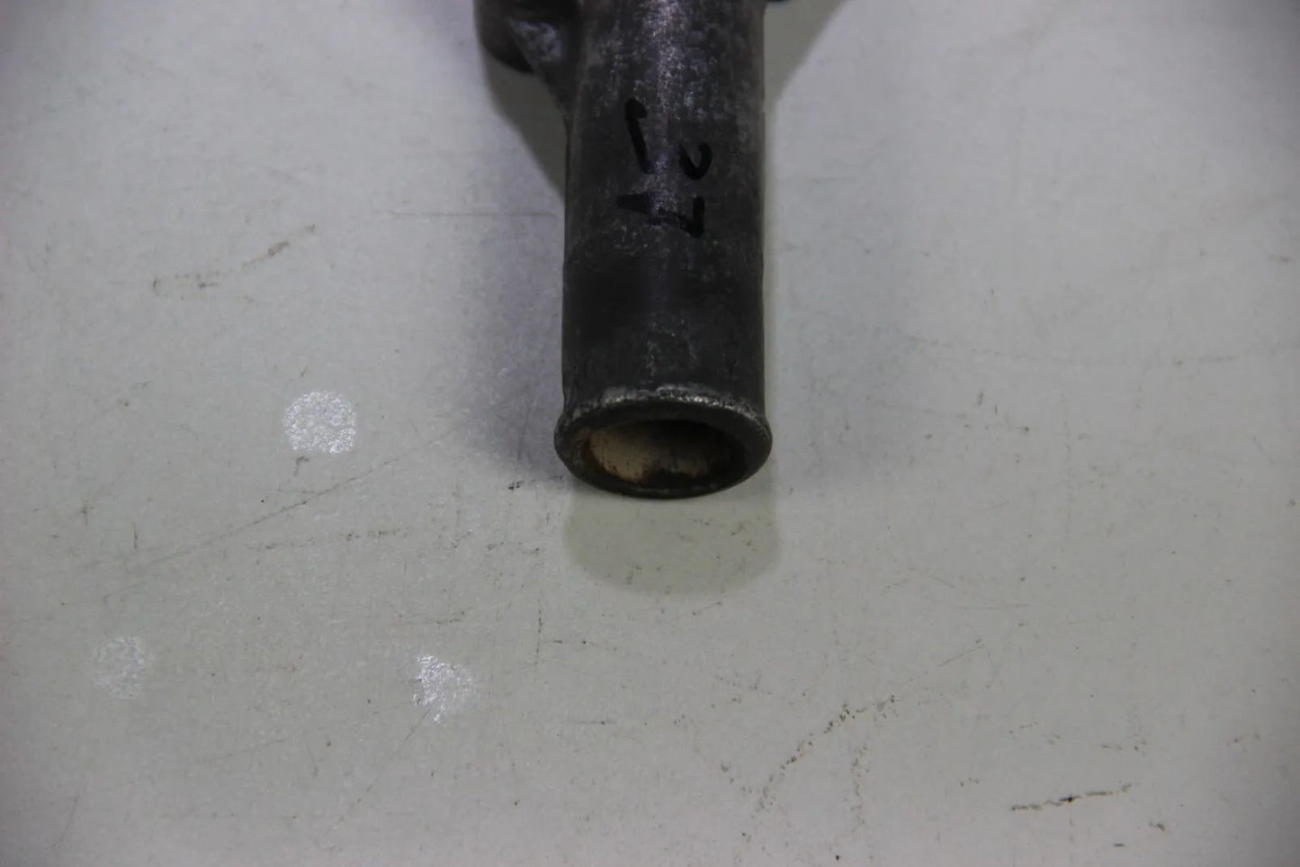 Original BMW E24 E28 E34 E32 M30 M88  Wasserflansch Zylinderkopf Hinten Kurz