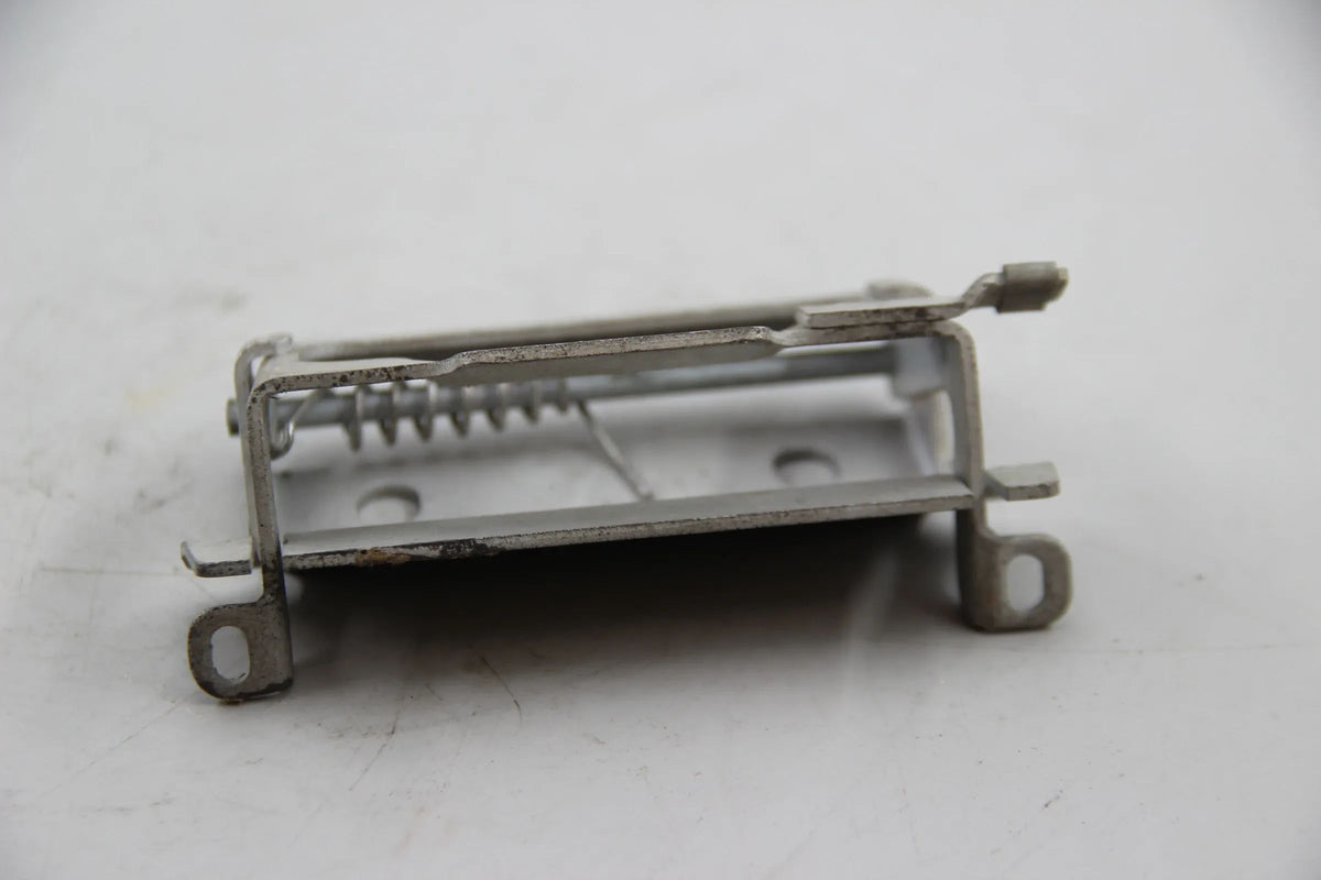 Original BMW E3 Grundplatte hinten rechts 51221800434