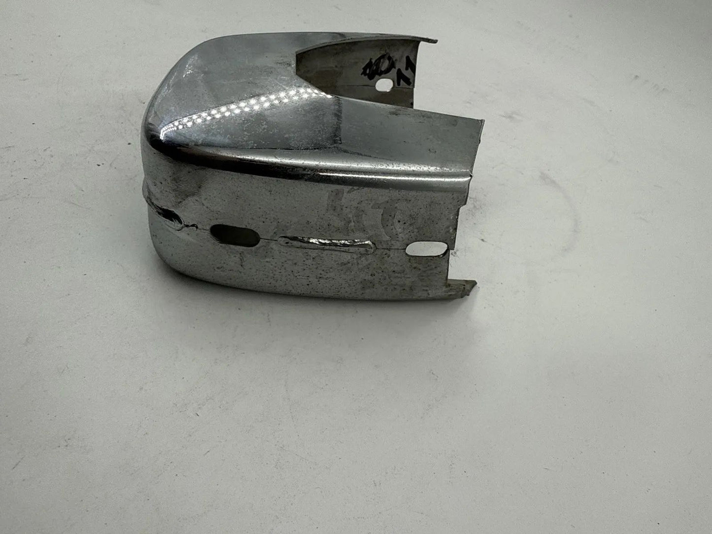 Original BMW E3 3.0S M30 Stossstangenhorn vorne links chrom 51111800083