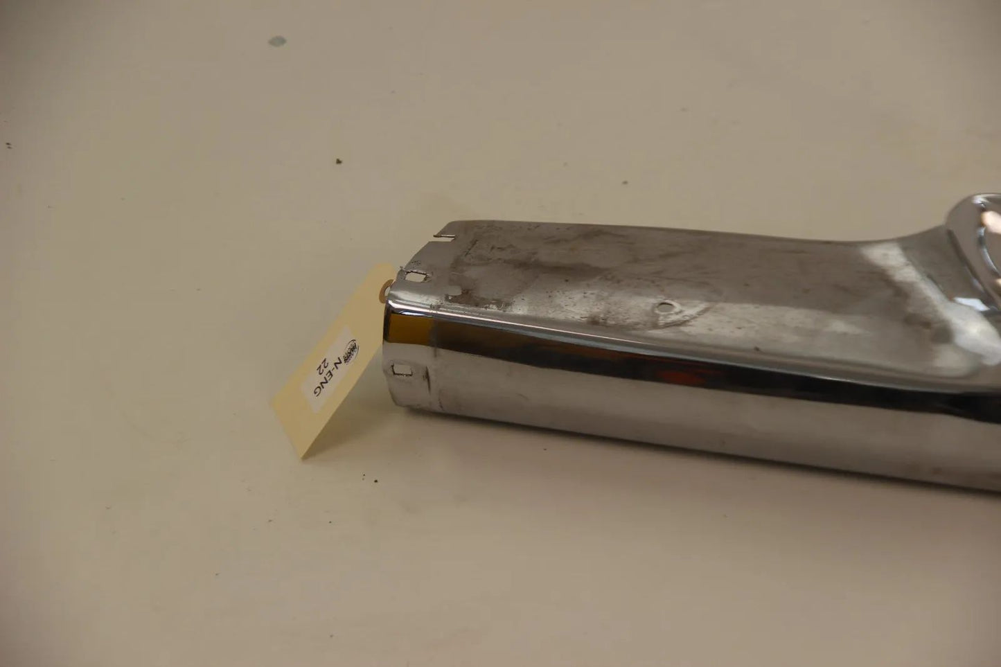 Original Mercedes W108 W109 S-Klasse Stoßstangenecke Hinten Rechts o. Gummi