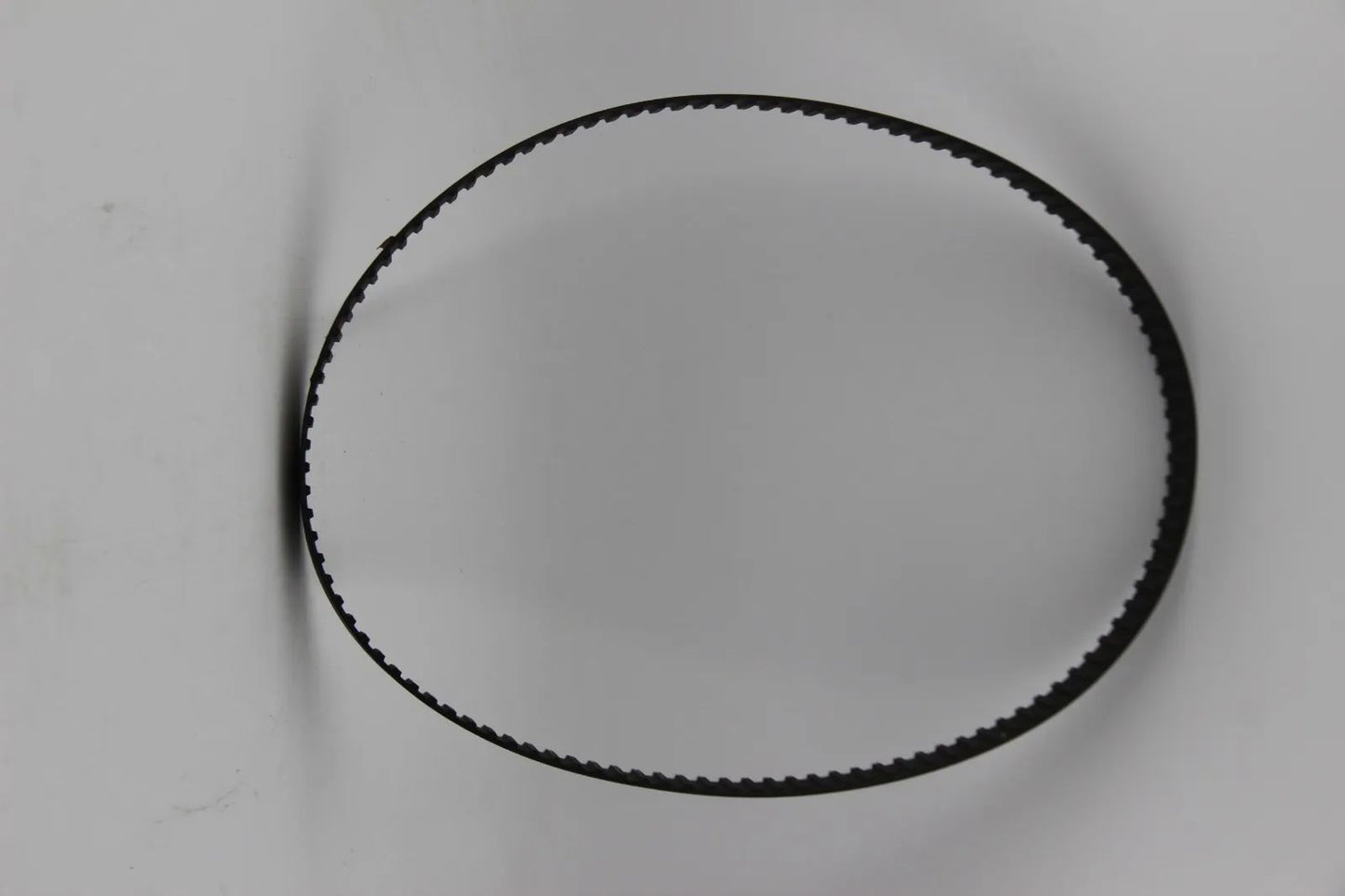 Original BMW E21 320/6 323i E12 E28 M20 Zahnriemen Rechteckprofil Z=110 1717215