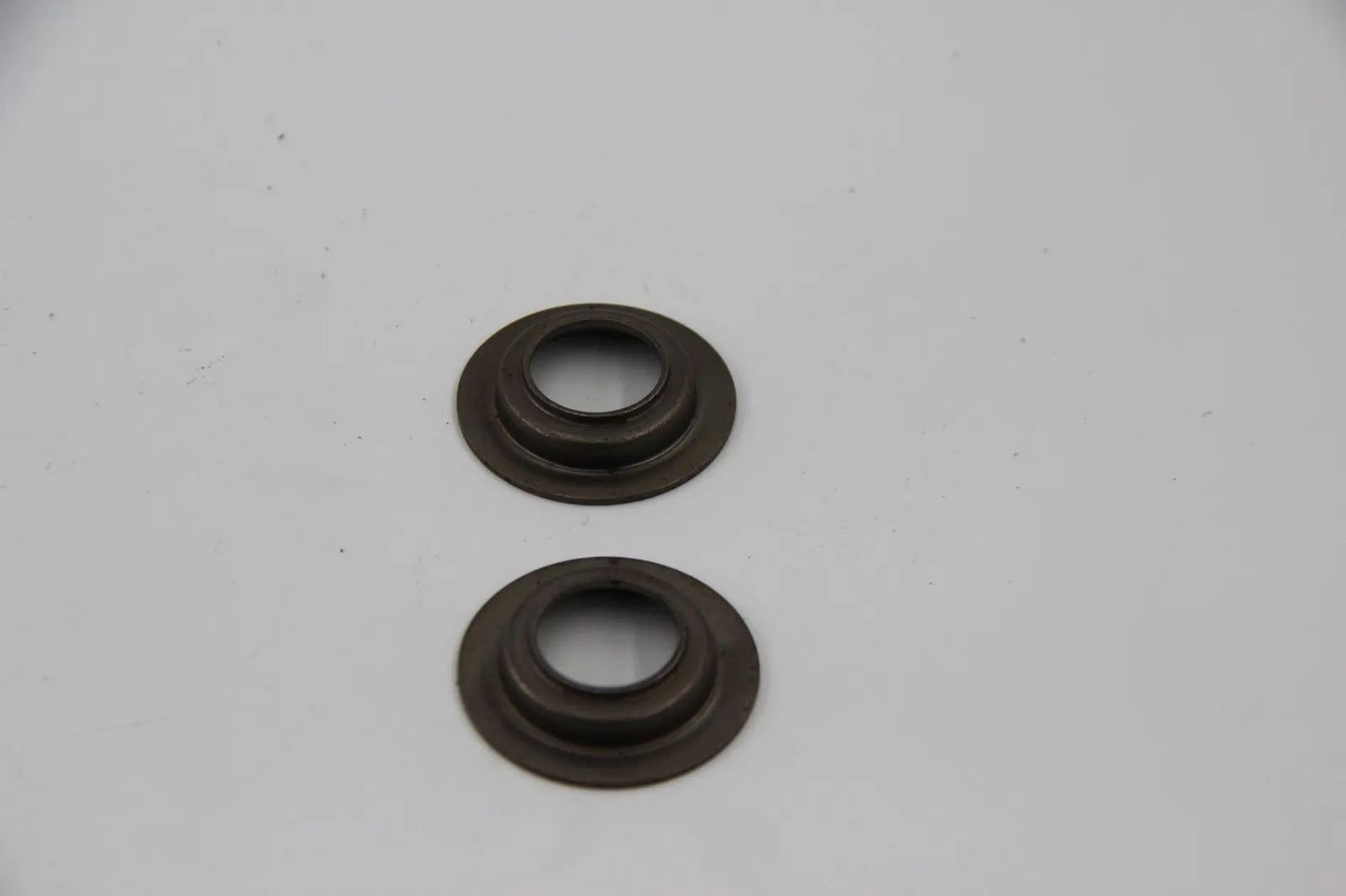 BMW E30 E28 M20 M21 E34 M21 Federteller Ventilsteuerung  2Stk NOS 11341279137