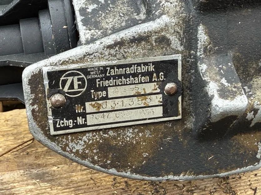 BMW E30 325iX Allrad Getriebe Verteilergetriebe Schaltgetriebe Getrag 260