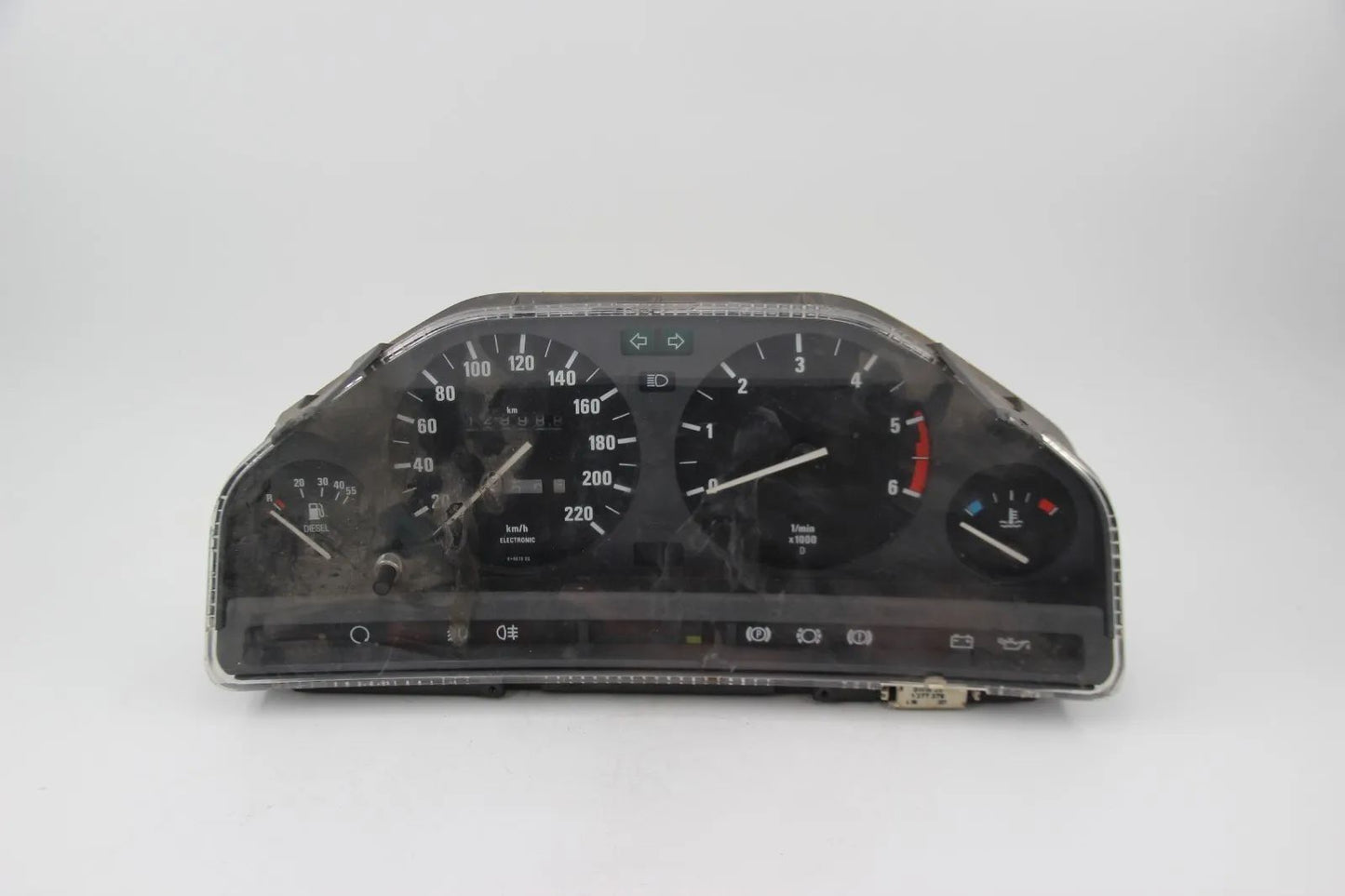 BMW E30 324d 324td Kombiinstrument Tacho Tachometer Speedometer VDO  1377317