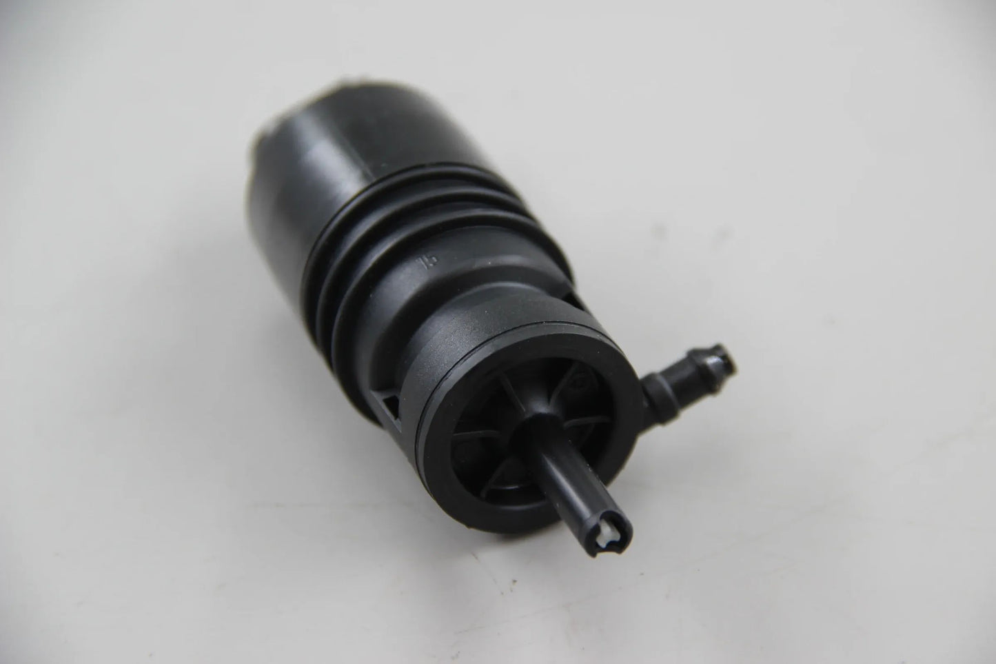 Original BMW E81 E88 E90 E93 E60 E65 Waschpumpe/Flüssigkeitsbehälter 67127302589